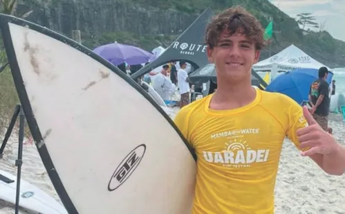 
          Imagem ilustrativa da imagem Jovem capixaba estreia no Mundial de Surfe em Guarapari
          