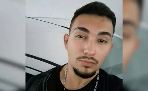 
          Imagem ilustrativa da imagem Jovem é encontrado com vida no pico Paraná após quase 5 dias de buscas
          