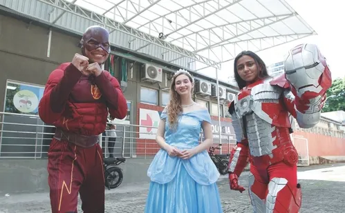 
          Imagem ilustrativa da imagem Jovem sobre trabalho voluntário: “Recompensa é ver a felicidade das crianças”
          