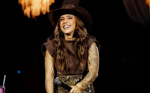 
          Imagem ilustrativa da imagem Lauana Prado, em entrevista exclusiva: “Não deixo nada me parar”
          