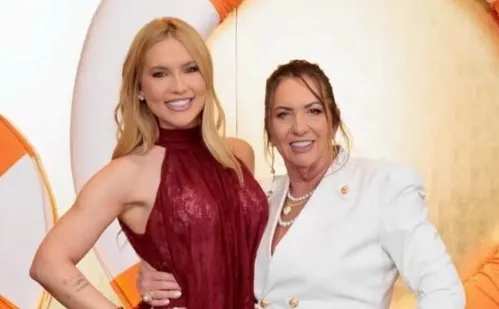  Imagem ilustrativa da imagem Mãe de Virginia sofre acidente de carro em Goiânia 