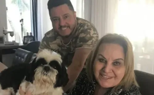 
          Imagem ilustrativa da imagem Mãe do cantor Bruno, da dupla com Marrone, morre na madrugada de Natal
          