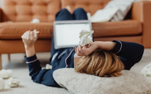 
          Imagem ilustrativa da imagem Mais de 1 milhão de pessoas sofrem com alergias que pioram no verão
          