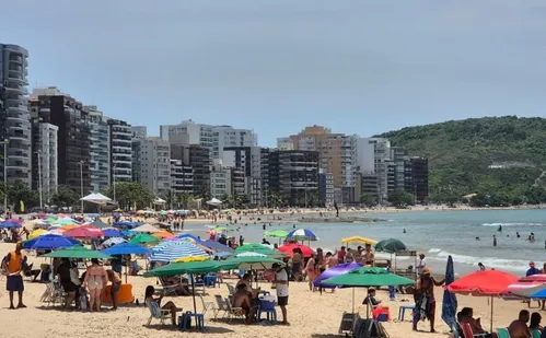 
          Imagem ilustrativa da imagem Mais de 1 milhão de turistas a partir de hoje em Guarapari
          