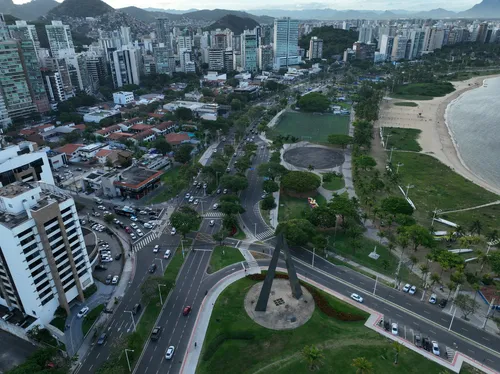 
          Imagem ilustrativa da imagem Mais de 400 grandes obras e investimento superior a R$ 2 bi
          