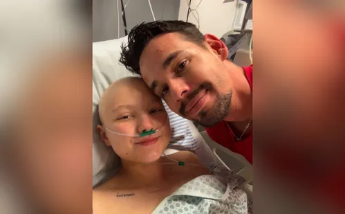 
          Imagem ilustrativa da imagem Marido de Isabel Veloso chora ao falar sobre estado de saúde da mulher
          