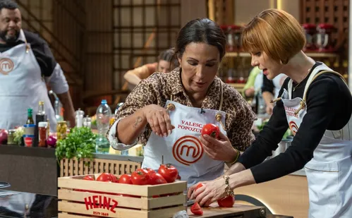
          Imagem ilustrativa da imagem MasterChef Celebridades: famosos em provas de tomate e insetos
          
