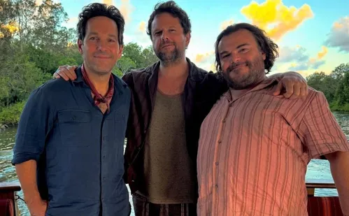 
          Imagem ilustrativa da imagem Mistura de aventura e humor nos cinemas
          