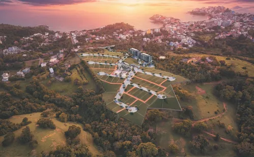 
          Imagem ilustrativa da imagem Moa Praia de Iriri: novo empreendimento de alto padrão em Anchieta
          