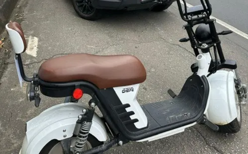 
          Imagem ilustrativa da imagem Moto elétrica é apreendida com o dobro da velocidade permitida na Serra
          