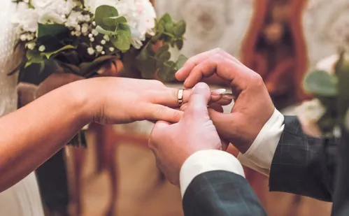 
          Imagem ilustrativa da imagem Mudanças nas famílias: união informal ultrapassa casamento civil e religioso
          