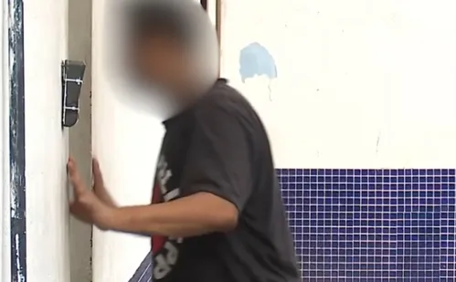 
          Imagem ilustrativa da imagem Homem é preso por ameaçar divulgar vídeos íntimos da ex-companheira em Vila Velha
          