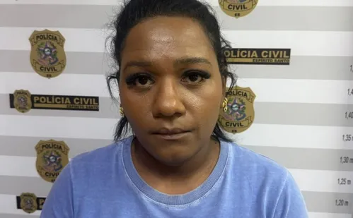 
          Imagem ilustrativa da imagem Mulher é presa por desviar mais de R$ 450 mil de empresa em Vitória
          