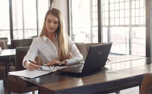 
          Imagem ilustrativa da imagem Mulheres são maioria na Serra entre empreendedores
          