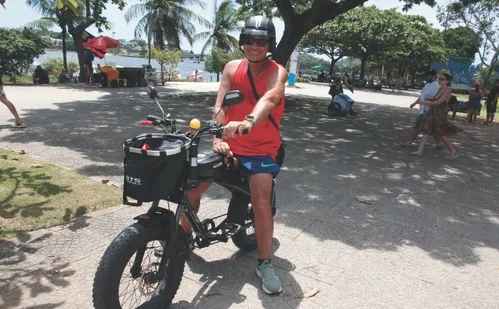 
          Imagem ilustrativa da imagem Multa de R$ 293,47 para moto elétrica sem placa no Espírito Santo
          