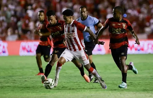 
          Imagem ilustrativa da imagem Náutico goleia o sub-20 do Sport e reassume a liderança do Pernambucano
          