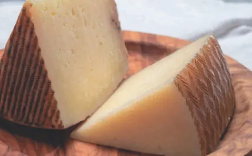 
          Imagem ilustrativa da imagem Nomes de queijos vão mudar em meio a acordo entre Mercosul e União Europeia
          