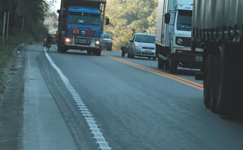 
          Imagem ilustrativa da imagem Nova BR-262 vai ter 50 viadutos, mergulhões e trajeto mais rápido com menos curvas
          