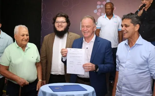 
          Imagem ilustrativa da imagem Novas unidades de saúde e reforma em rodovias no Sul
          