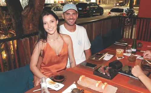 
          Imagem ilustrativa da imagem Novos hábitos mudam a rotina da vida noturna
          