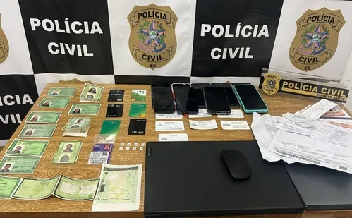 
          Imagem ilustrativa da imagem Operação prende suspeito de aplicar golpes e fraudes bancárias no ES
          