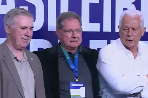 
          Imagem ilustrativa da imagem Os ataques disfarçados de opinião contra os técnicos estrangeiros no Brasil
          