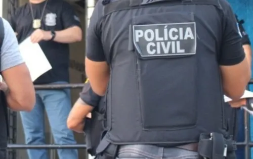 
          Imagem ilustrativa da imagem PCPE deflagra "Operação Enso" contra lavagem de dinheiro e tráfico
          