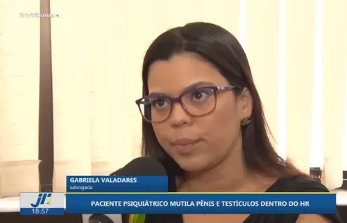 
          Imagem ilustrativa da imagem Paciente em surto tem acesso a bisturi e mutila genitais dentro da Restauração
          