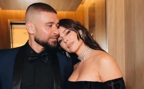 
          Imagem ilustrativa da imagem Paolla Oliveira e Diogo Nogueira anunciam fim do relacionamento após quase 5 anos
          