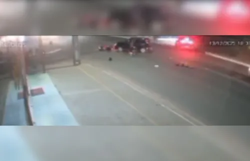 
          Imagem ilustrativa da imagem Passageira morre após colisão de moto com carro no Janga, em Paulista
          