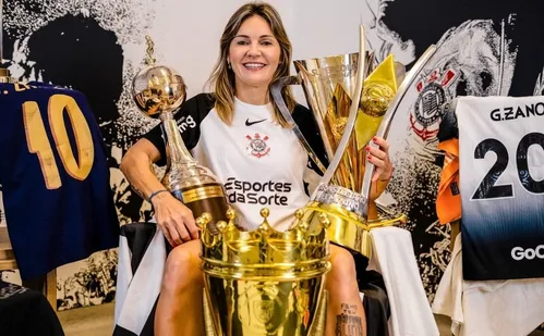 
          Imagem ilustrativa da imagem Pelo segundo ano consecutivo, Gabi Zanotti é eleita a Rainha da América
          