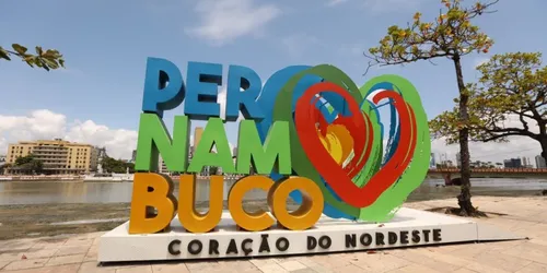 
          Imagem ilustrativa da imagem Pernambuco registra crescimento no turismo em 2025
          