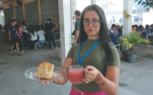 
          Imagem ilustrativa da imagem Pesquisa na educação pública aponta que mais de 41 mil alunos estão acima do peso
          