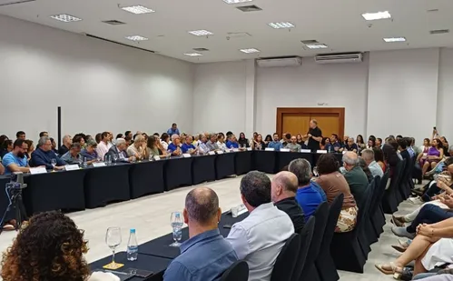 
          Imagem ilustrativa da imagem Plano para atrair mais turistas ao Espírito Santo é lançado
          