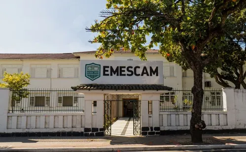 
          Imagem ilustrativa da imagem Polarização será debatida em simpósio na Emescam
          