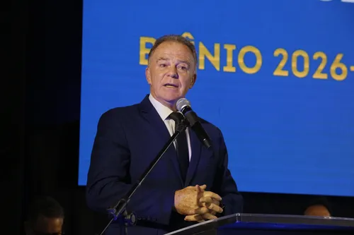 
          Imagem ilustrativa da imagem "Precisamos de gente humilde", afirma Casagrande
          