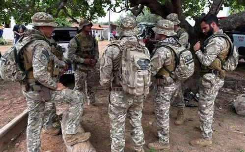 
          Imagem ilustrativa da imagem Prefeito anuncia R$ 20 mil de recompensa por crianças desaparecidas no MA
          