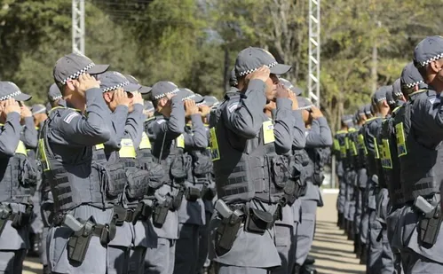 
          Imagem ilustrativa da imagem Casagrande diz que projeto da nova BR-262 está pronto
          