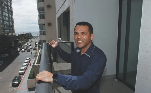 
          Imagem ilustrativa da imagem Quatorze mil imóveis estão à venda e prontos para morar no litoral do ES
          