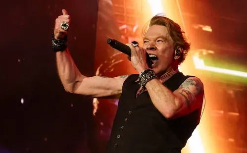 
          Imagem ilustrativa da imagem Raimundos abre show do Guns N’ Roses em apresentação histórica no Espírito Santo
          