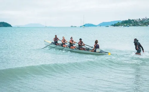 
          Imagem ilustrativa da imagem Remo de Praia: “Arena olímpica” na Curva da Jurema
          