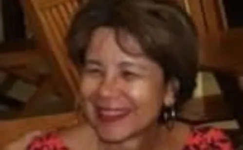 
          Imagem ilustrativa da imagem Retorno de Sílvia Chiabai e 4º livro de Luiz Carlos Lima
          