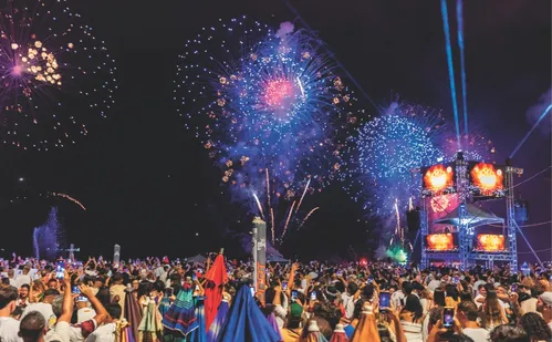 
          Imagem ilustrativa da imagem Réveillon em Vila Velha terá 14 minutos de fogos e DJs em toda a orla
          