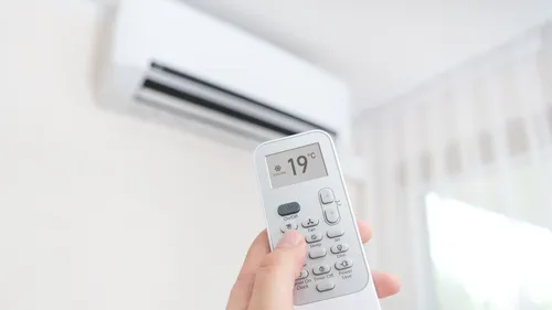 
          Imagem ilustrativa da imagem Saiba como gastar menos com o uso do ar-condicionado
          