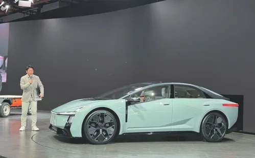 
          Imagem ilustrativa da imagem Salão do automóvel de Tóquio entra de vez no futuro da mobilidade
          