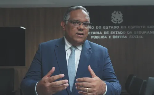 
          Imagem ilustrativa da imagem Secretário de Segurança vai a Israel para avaliar fuzis que serão comprados pelo ES
          