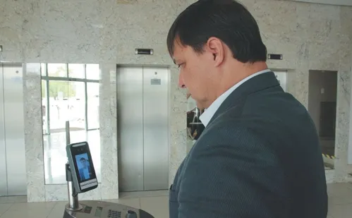 
          Imagem ilustrativa da imagem Segurança digital: especialistas preocupados com uso da biometria
          