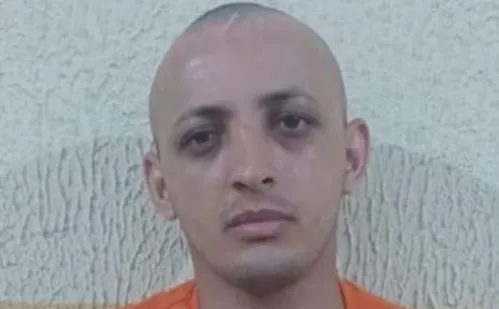 
          Imagem ilustrativa da imagem ‘Serial killer da rotatória’ foge de prisão de segurança máxima em Tocantins
          