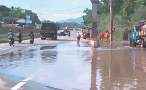 
          Imagem ilustrativa da imagem Sete pessoas morrem no trânsito no primeiro fim de semana das férias no ES
          