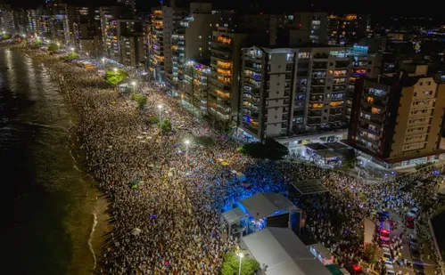 
          Imagem ilustrativa da imagem Shows e queima de fogos marcam a chegada de 2026 na Grande Vitória
          